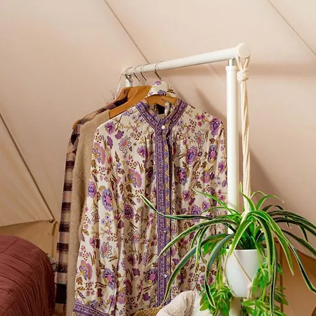 Ferry House Holidays * 뉴 로스