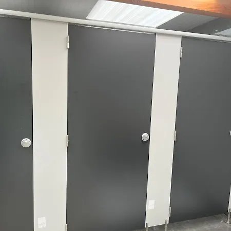 Ferry House Holidays * 뉴 로스